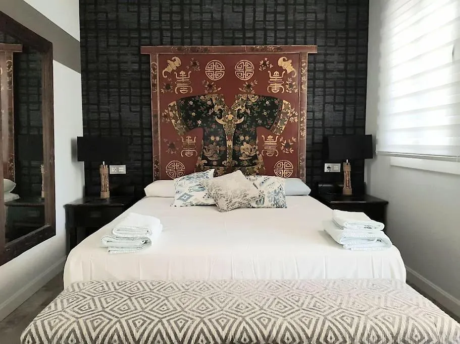 Διαμέρισμα Jos'S House. Thai Loft 50Mt To La Carihuela Beach Τορρεμολίνος